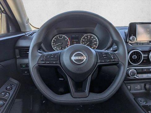 Used 2024 Nissan Sentra S FWD image 13