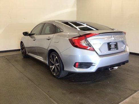 Used 2019 Honda Civic Sport image 6