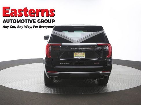 Used 2025 GMC Yukon XL Denali AWD/4WD image 42