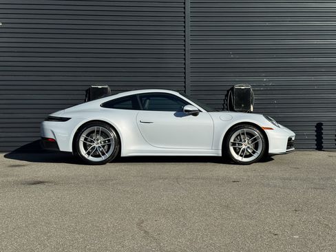 New 2026 Porsche 911 Carrera image 8