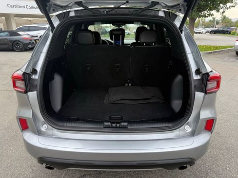 Used 2024 Ford Escape ST-Line image 16