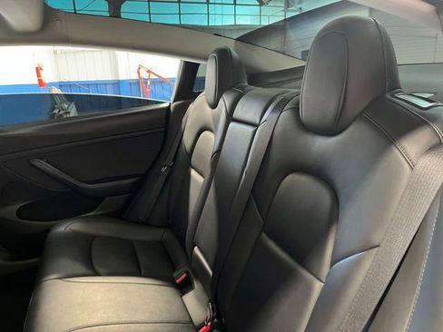 Used 2022 Tesla Model 3 Performance AWD/4WD image 18