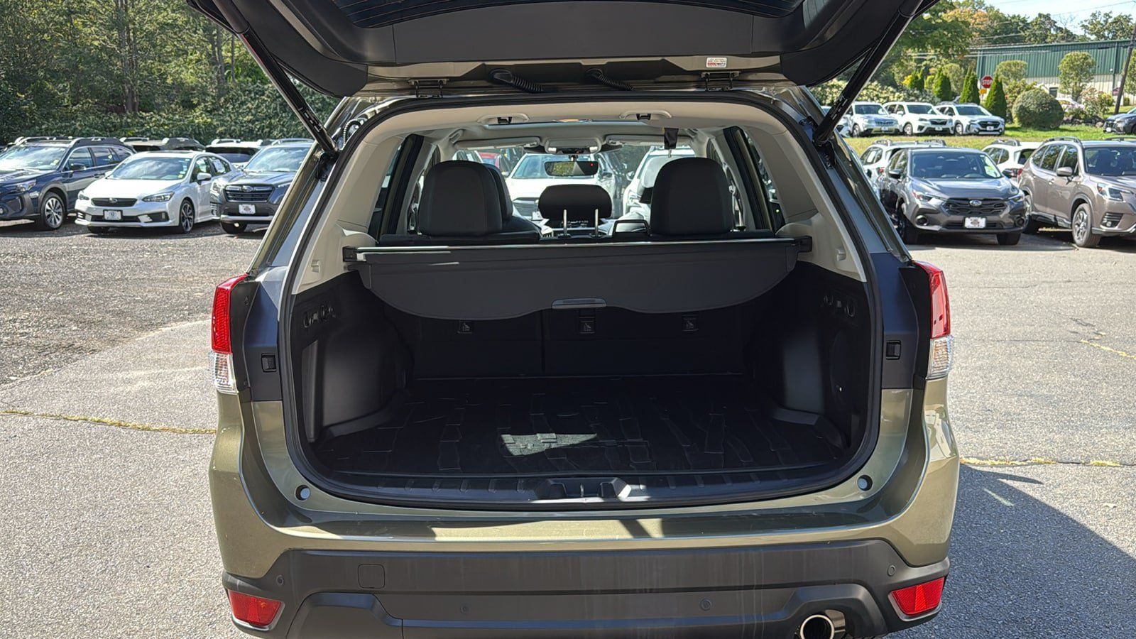 Certified 2023 Subaru Forester Limited AWD/4WD image 26