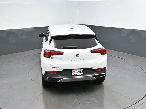 Used 2025 Buick Encore GX Preferred AWD/4WD image 27