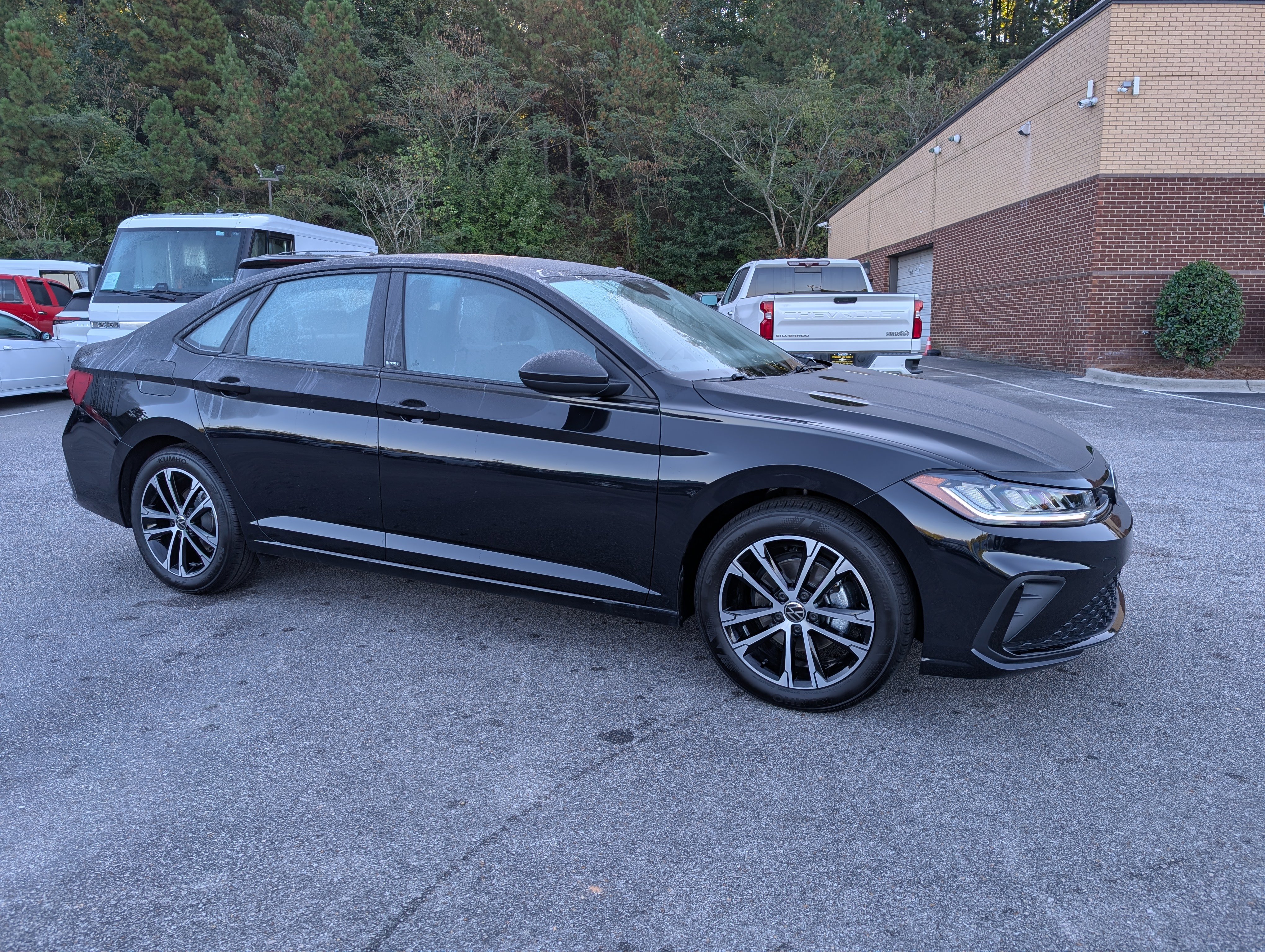 Used 2026 Volkswagen Jetta Sport FWD image 11