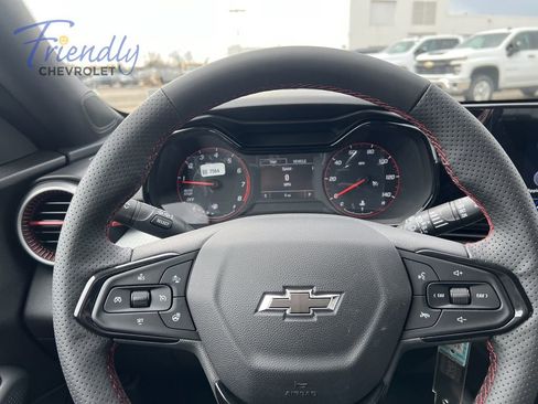 New 2026 Chevrolet Trax RS FWD image 6