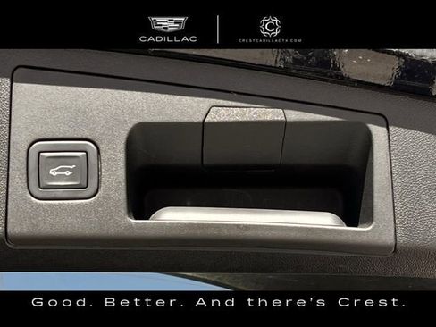 Used 2024 Cadillac XT4 Premium Luxury image 25