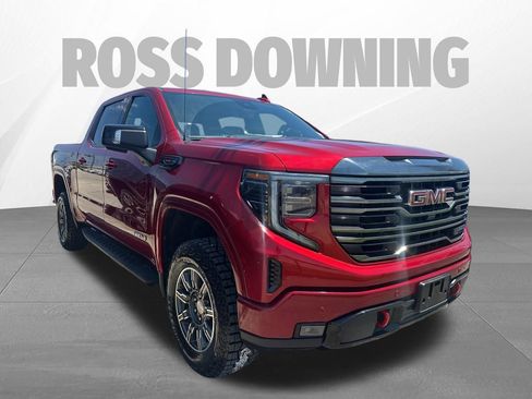 Used 2024 GMC Sierra 1500 AT4 w/ Technology Package AWD/4WD image 3