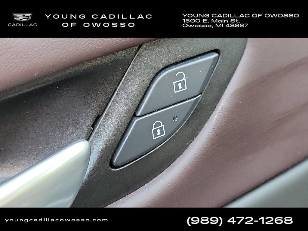 Used 2024 Cadillac Escalade Sport Platinum w/ LPO, ONYX Package AWD/4WD image 27