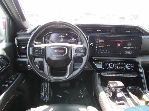 Used 2025 GMC Sierra 1500 AT4 AWD/4WD image 31