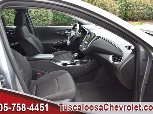 Certified 2024 Chevrolet Malibu LT FWD image 22
