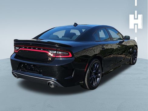 Used 2022 Dodge Charger Scat Pack image 2