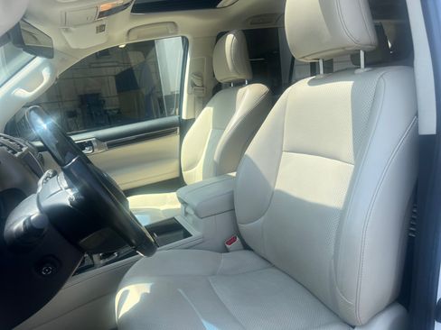 Used 2020 Lexus GX 460 Luxury w/ Luxury Sport Package AWD/4WD image 25