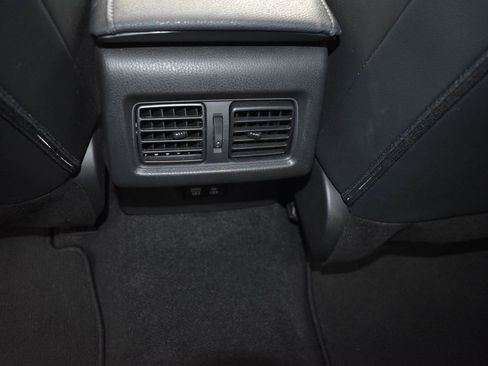 Used 2025 Toyota Camry XSE image 18