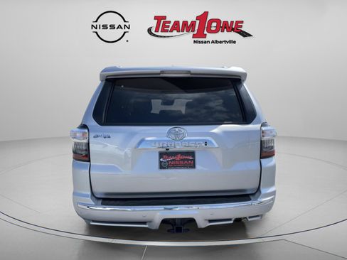 Used 2024 Toyota 4Runner Limited RWD image 7