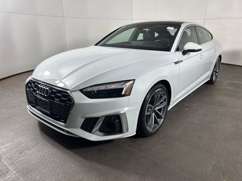 Used 2023 Audi A5 2.0T Premium Plus image 3