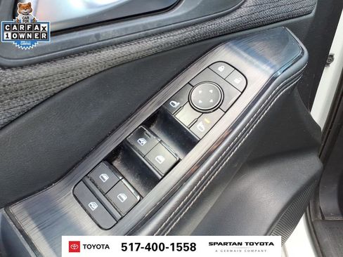 Used 2021 Nissan Rogue SV AWD/4WD image 14