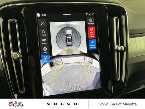 New 2026 Volvo XC40 B4 Plus w/ Climate Package image 22