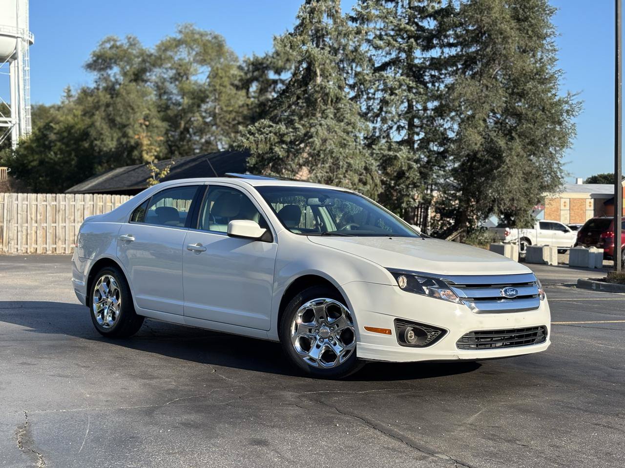 Used 2010 Ford Fusion SE FWD image 12