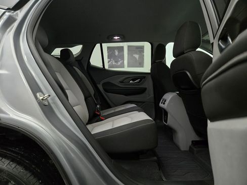 Used 2023 GMC Terrain SLE w/ LPO, Floor Liner Package image 32