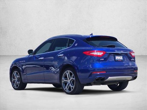 Used 2019 Maserati Levante S GranLusso AWD/4WD image 8