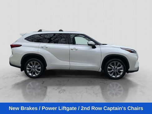 Used 2021 Toyota Highlander Limited AWD/4WD image 7