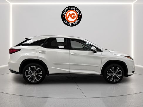 Used 2017 Lexus RX 350 AWD w/ Premium Package image 2