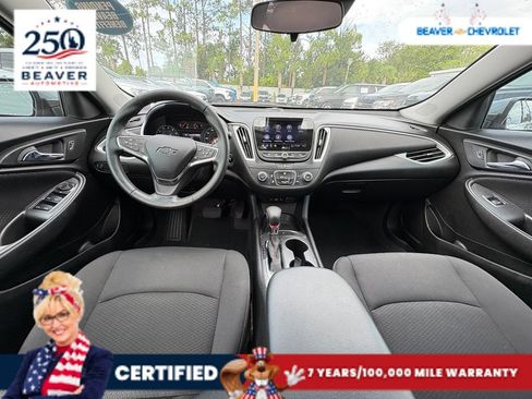 Used 2023 Chevrolet Malibu RS FWD image 21