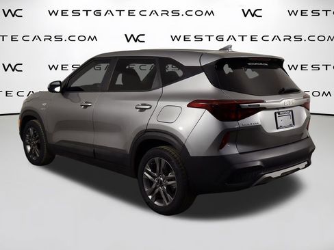 Used 2022 Kia Seltos LX AWD/4WD image 39