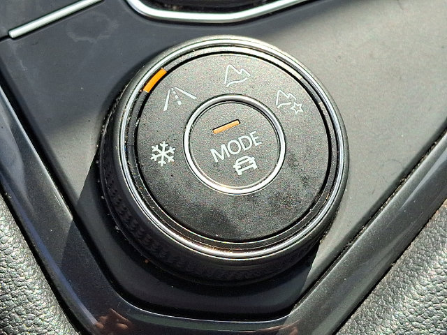 Used 2024 Volkswagen Tiguan SE R-Line AWD/4WD image 25