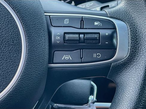 Certified 2024 Kia Sportage LX FWD image 19