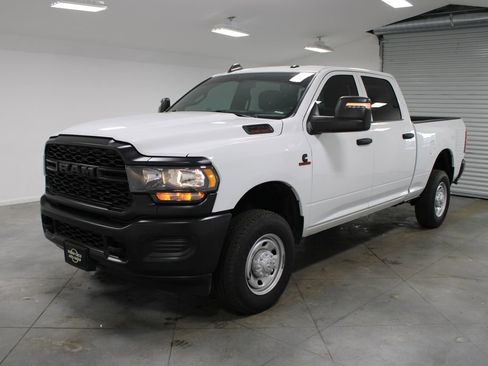 Used 2024 RAM 2500 Tradesman w/ Bed Utility Group image 4