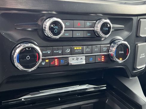 New 2026 Ford F350 Lariat w/ Lariat Premium Package image 21