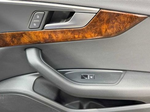 Used 2019 Audi A4 2.0T Premium w/ Convenience Package image 14