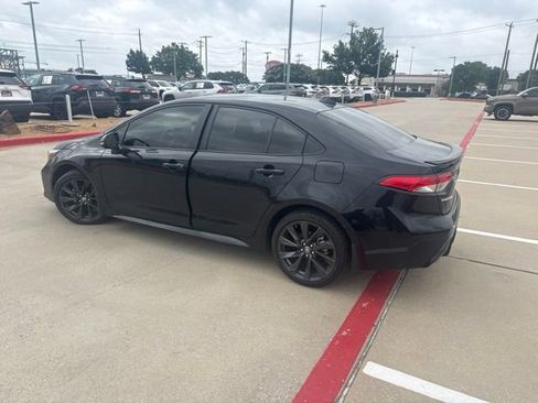Used 2026 Toyota Corolla SE FWD image 5