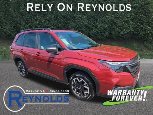 Used 2025 Subaru Forester Premium w/ Convenience Package #1 AWD/4WD image 1