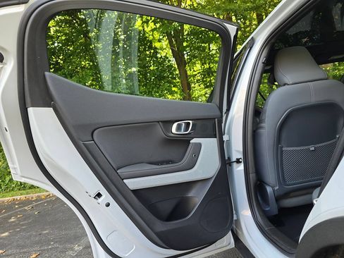 Used 2024 Polestar Polestar 2 AWD/4WD image 26
