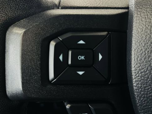 Used 2020 Ford F150 XLT w/ Equipment Group 302A Luxury AWD/4WD image 45