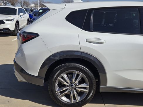 Used 2025 Acura ADX AWD image 11