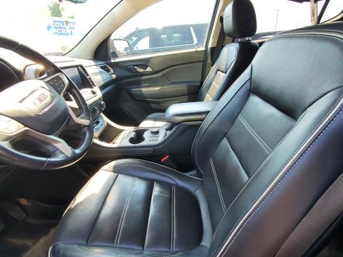 Used 2020 GMC Acadia Denali w/ GMC Pro Grade Package AWD/4WD image 3
