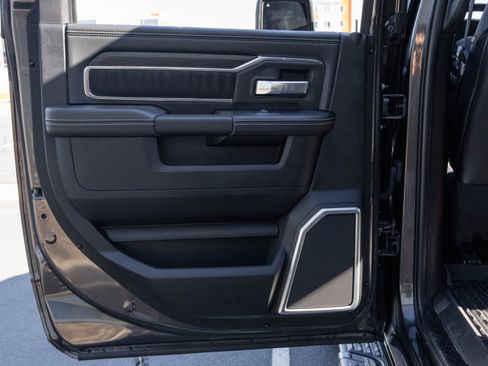 Used 2024 RAM 2500 Laramie w/ Night Edition AWD/4WD image 45