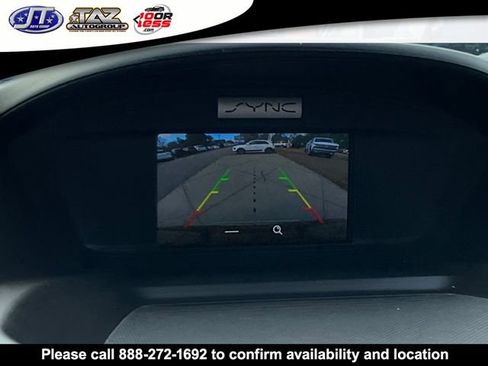 Used 2017 Ford Escape SE image 18