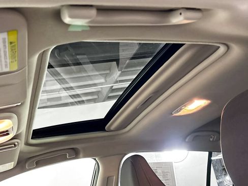 Certified 2025 Subaru Crosstrek 2.5i Premium AWD/4WD image 19