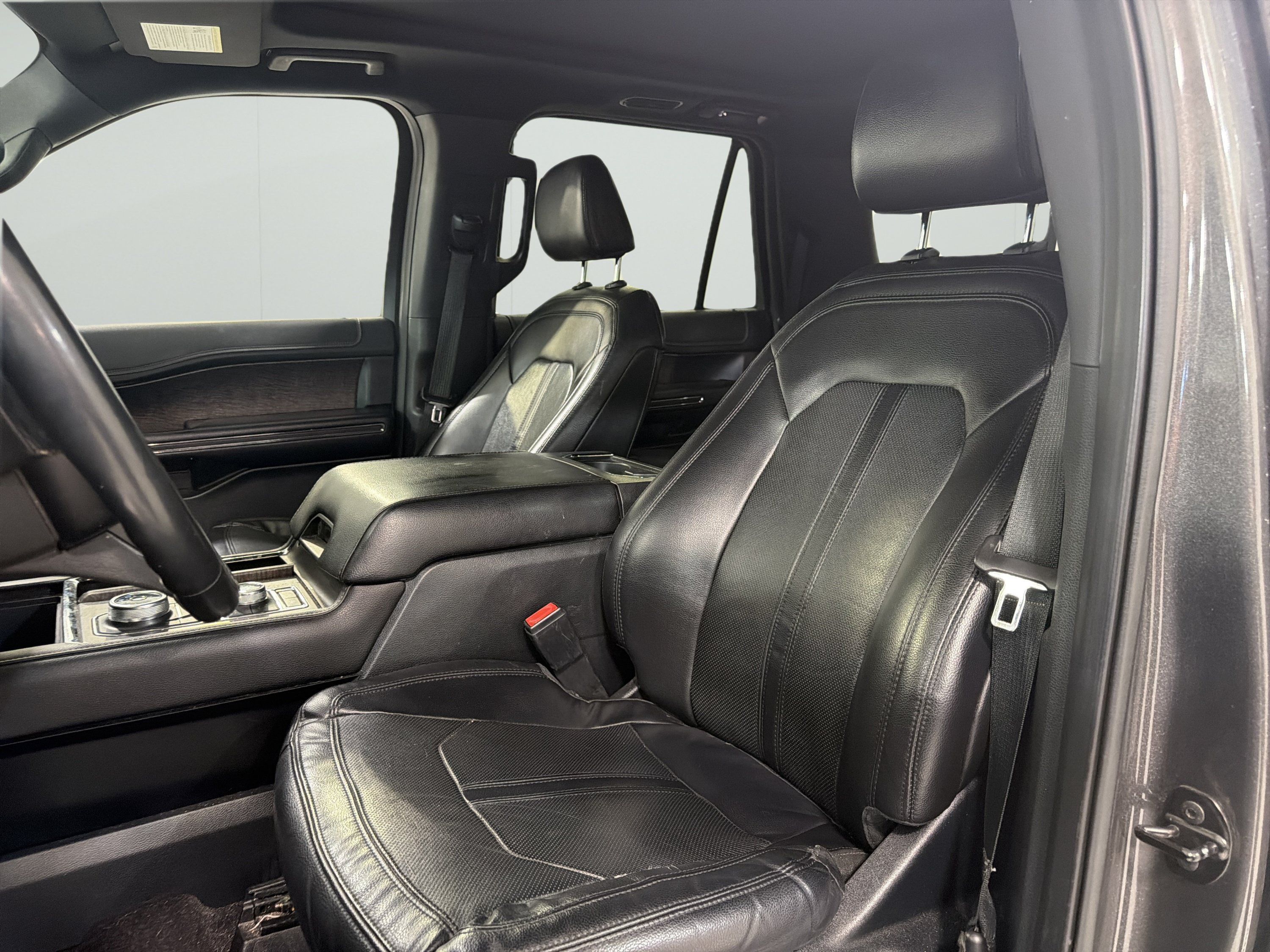Used 2021 Ford Expedition Max Limited AWD/4WD image 9