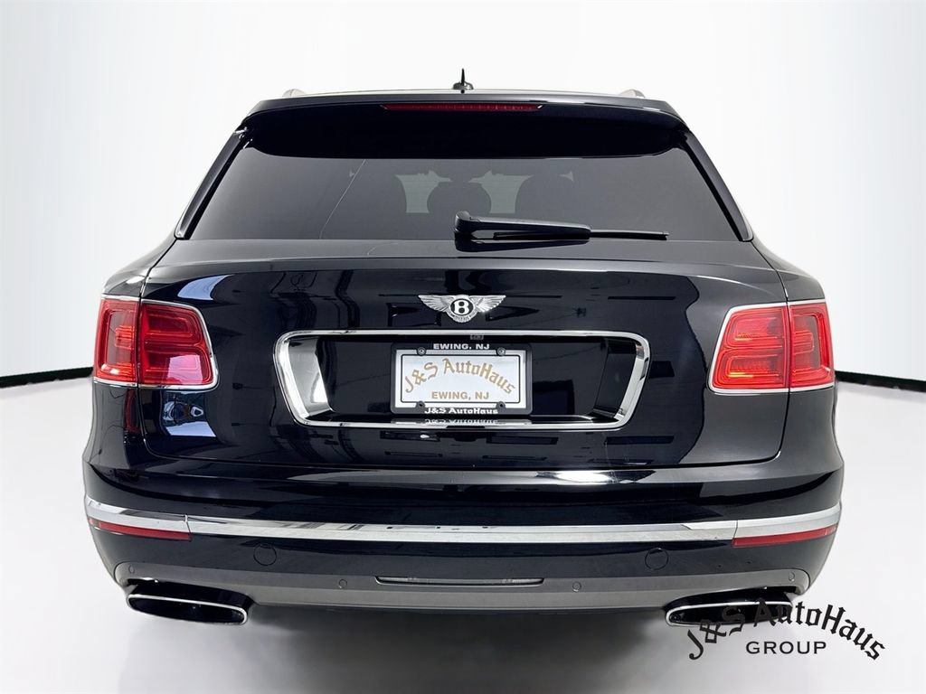 Used 2018 Bentley Bentayga AWD/4WD image 6