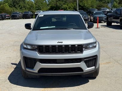 New 2026 Jeep Grand Cherokee Altitude