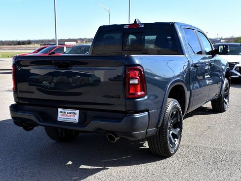 New 2026 RAM 1500 Big Horn AWD/4WD image 3