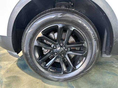 Used 2017 Ford Explorer 4WD image 31