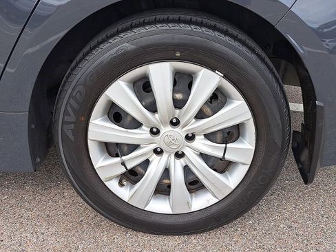 Certified 2023 Toyota Corolla LE image 5