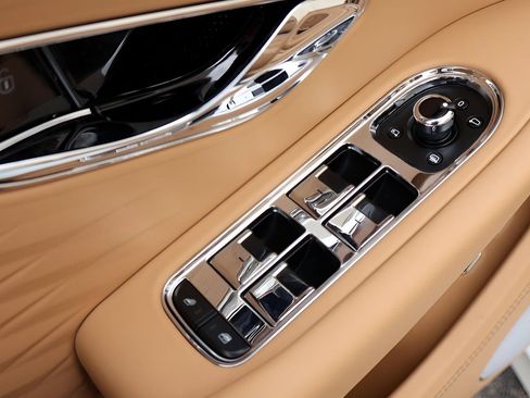 New 2026 Bentley Continental GTC AWD/4WD image 20